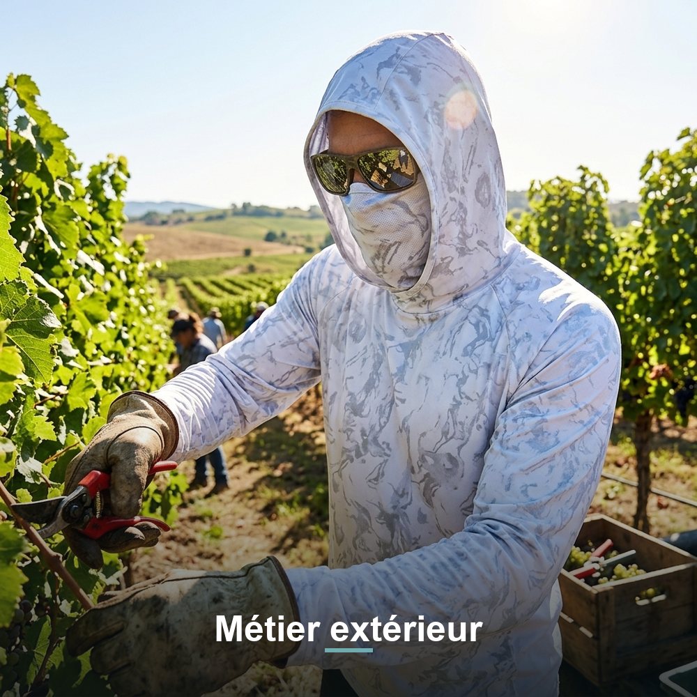 Hoodie anti-UV Sealia porté en métier extérieur